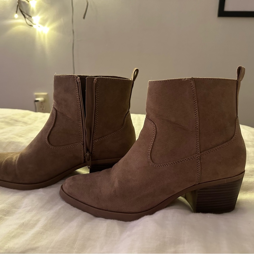 Brown heeled booties size 9